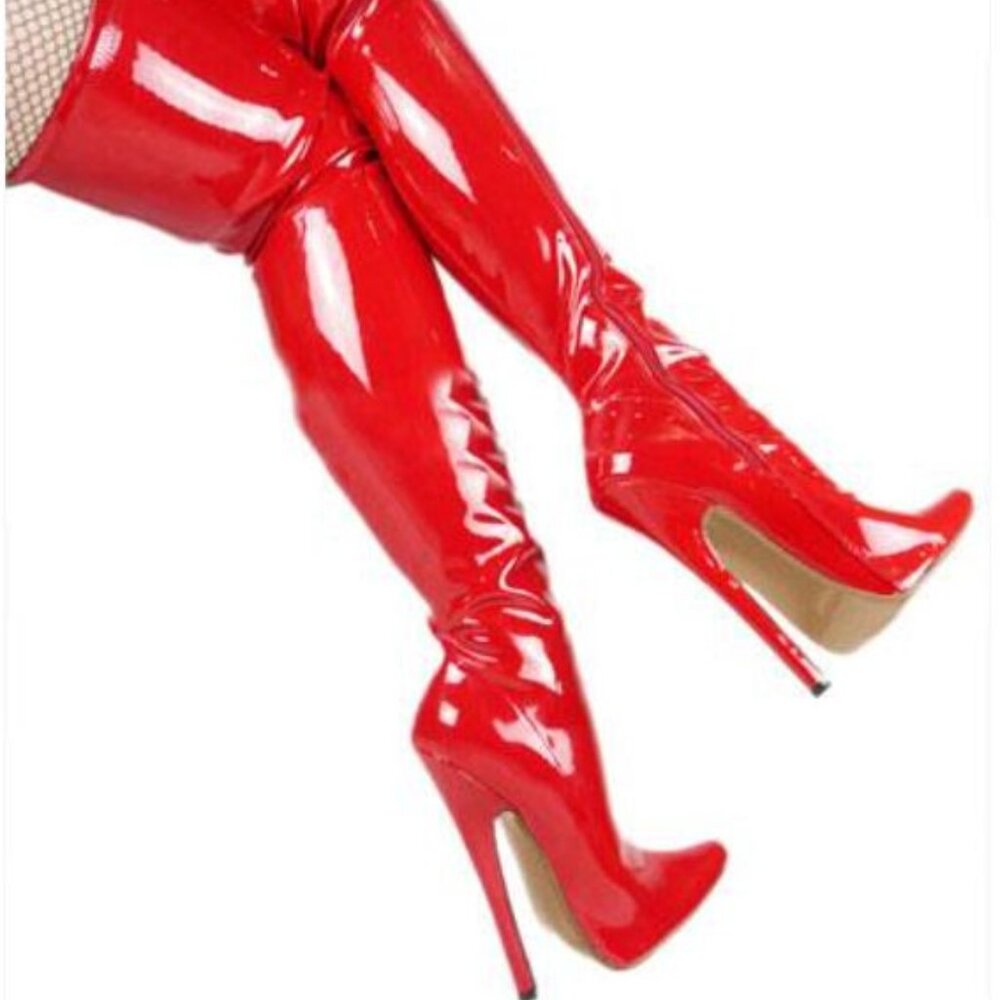 Crotch high patent leather boots with 7" heels